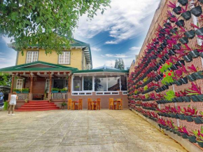 Отель Elmar Cabin  Багио